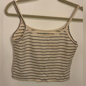 Adorable brandy melville top